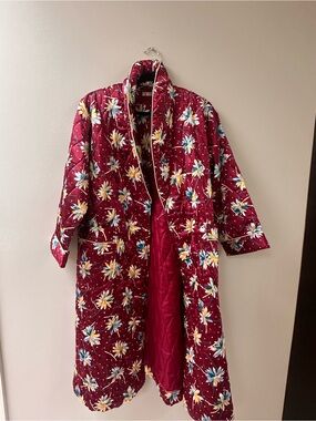 Quilted Floral Robe - Red